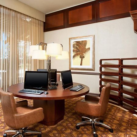 Sheraton Park Hotel at the Anaheim Resort Exterior foto