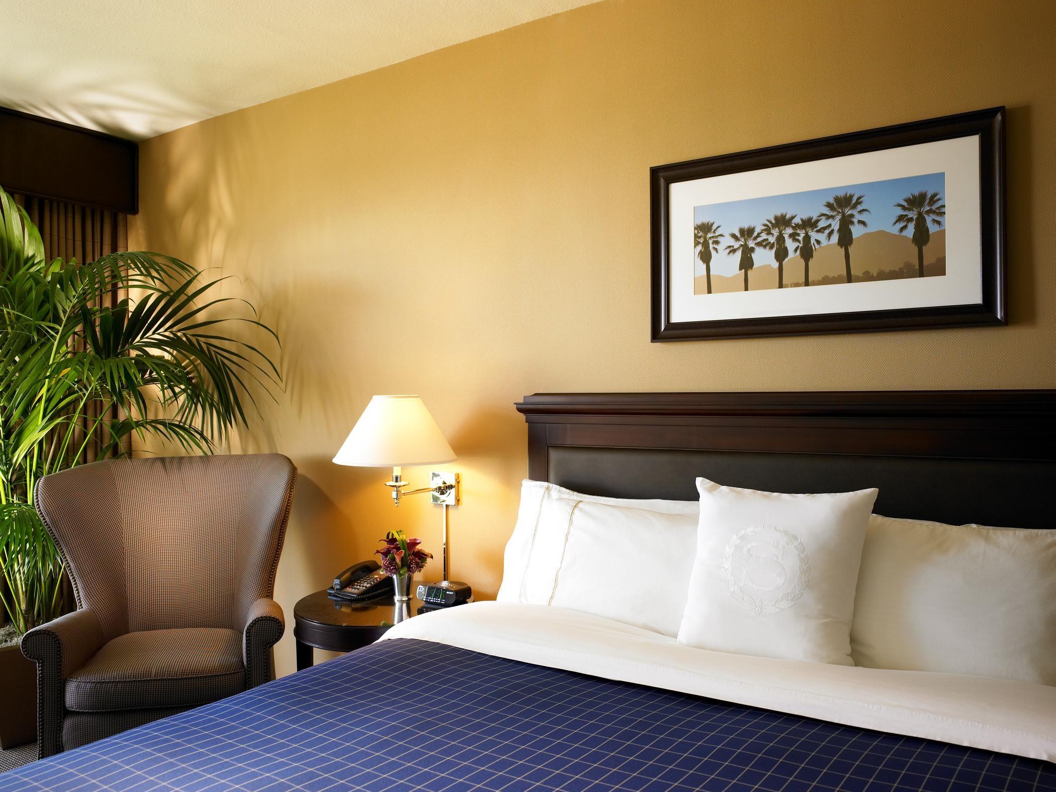 Sheraton Park Hotel at the Anaheim Resort Zimmer foto